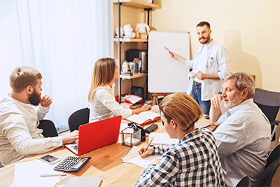 business people brainstorming